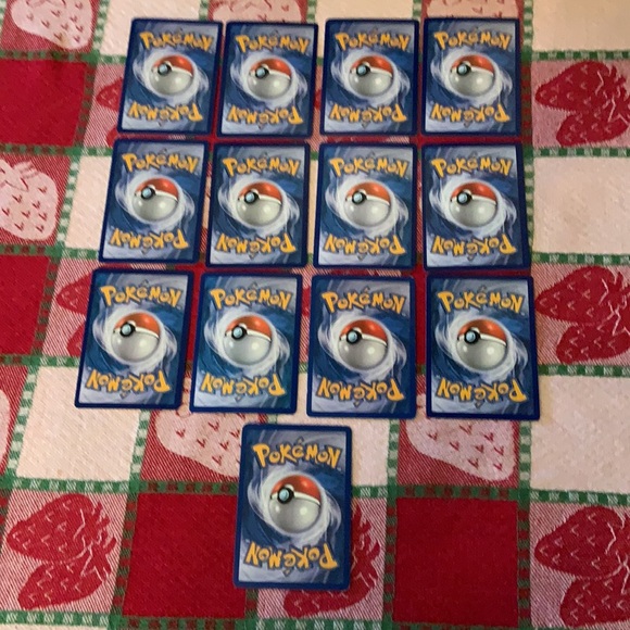 Pokemon TCG Venipede/Whirlipede/Scolipede Bundle (13 Cards) - Picture 3 of 16